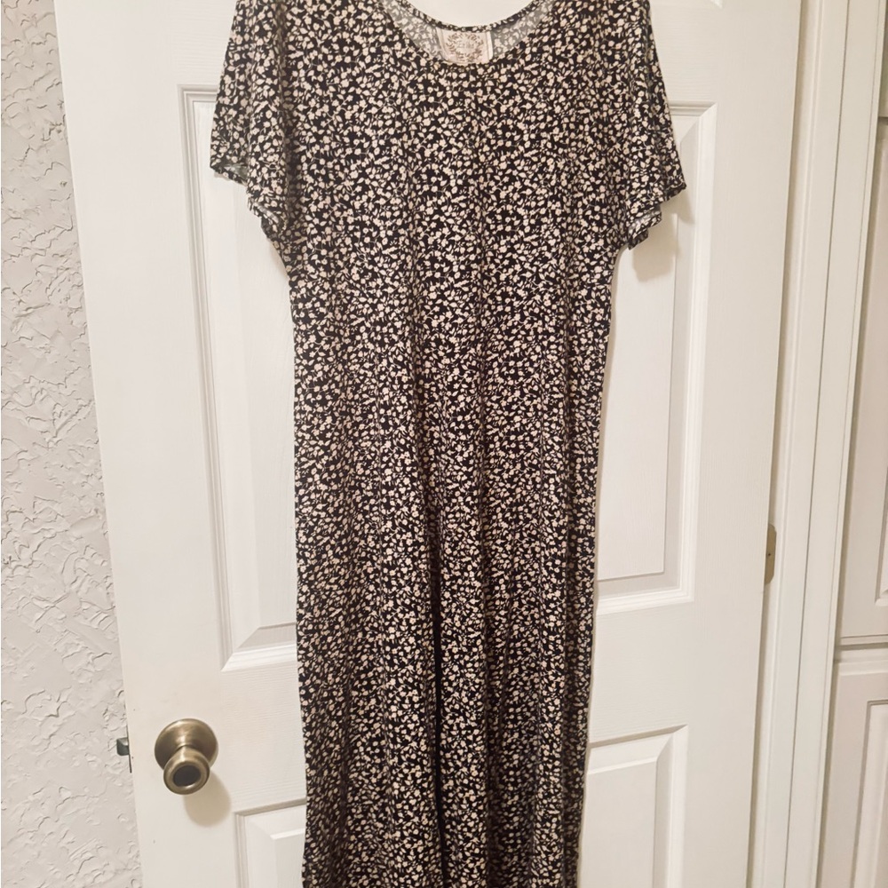 Erika Black and White Patterned Maxi Dress